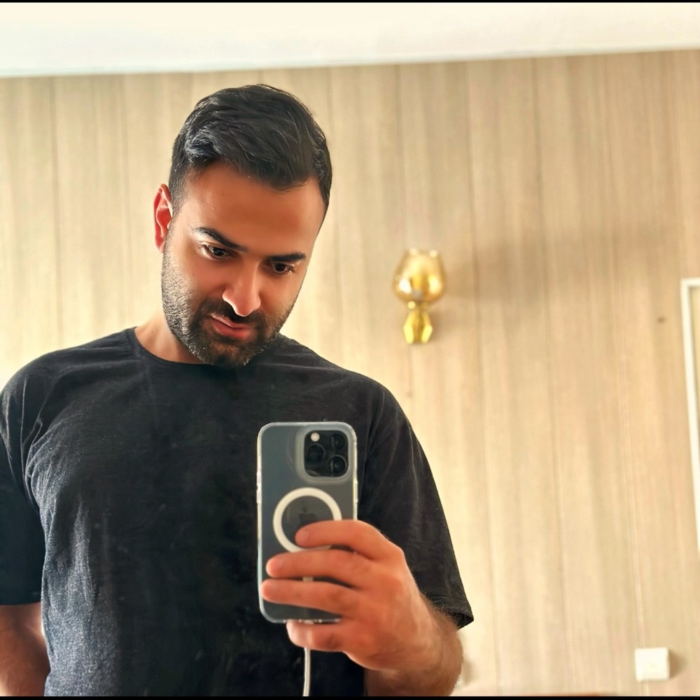 Meet your Posher, Amir hossein